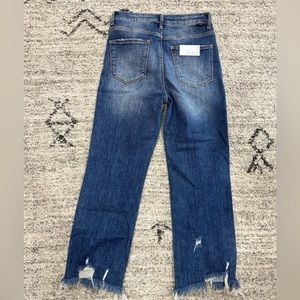 BNWT Risen jeans w/ bedazzle fringe size 5/27